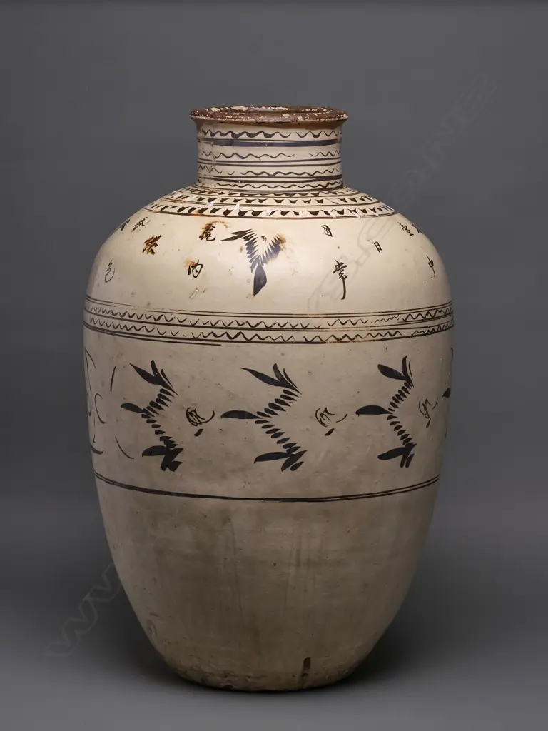 A monumental Cizhou ware jar, Image 1++